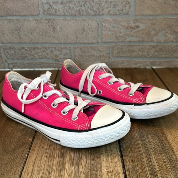 Converse Pink Pop Chuck Taylor All Star Junior's Ox Lace Up Low Top/Sz 1 - Picture 3 of 12